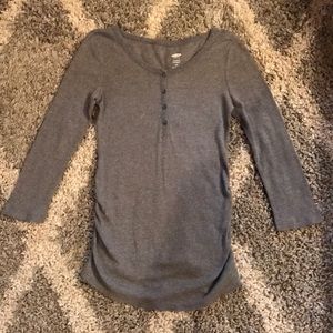 Old navy gray maternity shirt size small